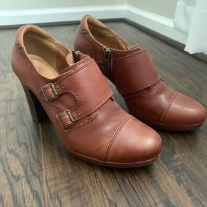Clark’s leather buckle heels
